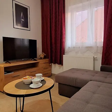 Adriasobe Гостевой дом Водице