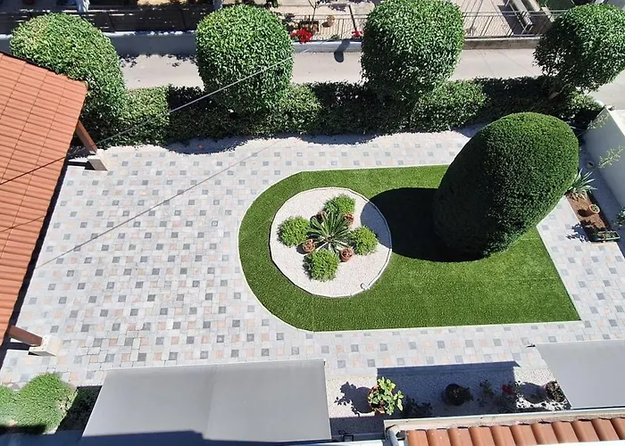 Гостевой дом Adriasobe 4*