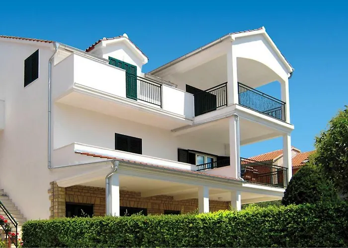 Adriasobe Гостевой дом 4*